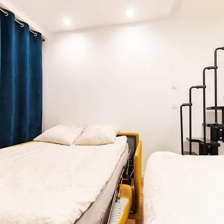 Loft 4 Bedroom Montmartre Pigalle Ac By Lcc Agency * Paris