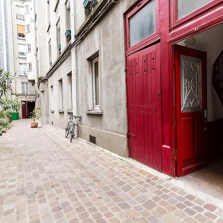 Loft 4 Bedroom Montmartre Pigalle Ac By Lcc Agency *