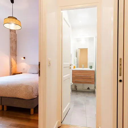 Apartment Loft 4 Bedroom Montmartre Pigalle Ac By Lcc Agency Paris